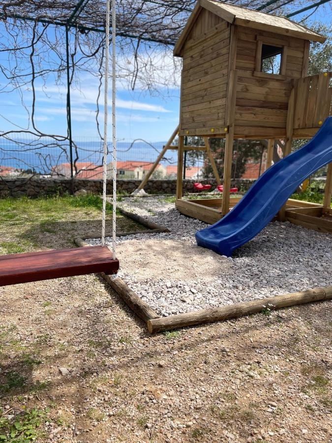 Vacation House Marin With Jacuzzi - Bol, Brac Экстерьер фото
